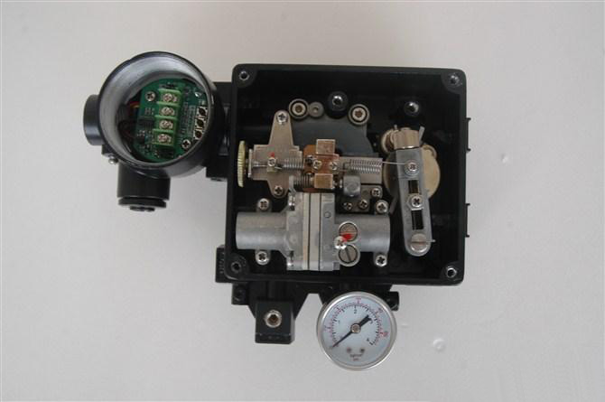 气动阀门定位器的工作原理3.jpg